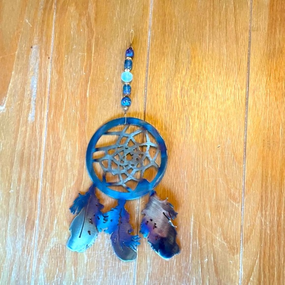 Metal Native American dream catcher metal feathers beaded string